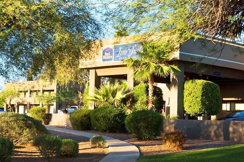 Best Western Innsuites Phoenix Hotel & Suites 3*,