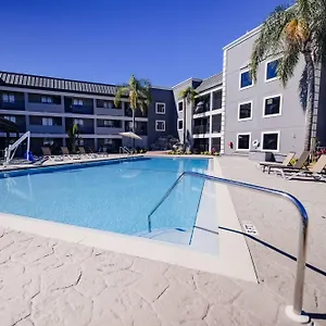 Hotel La Quinta By Wyndham Near Busch Gardens Tampa