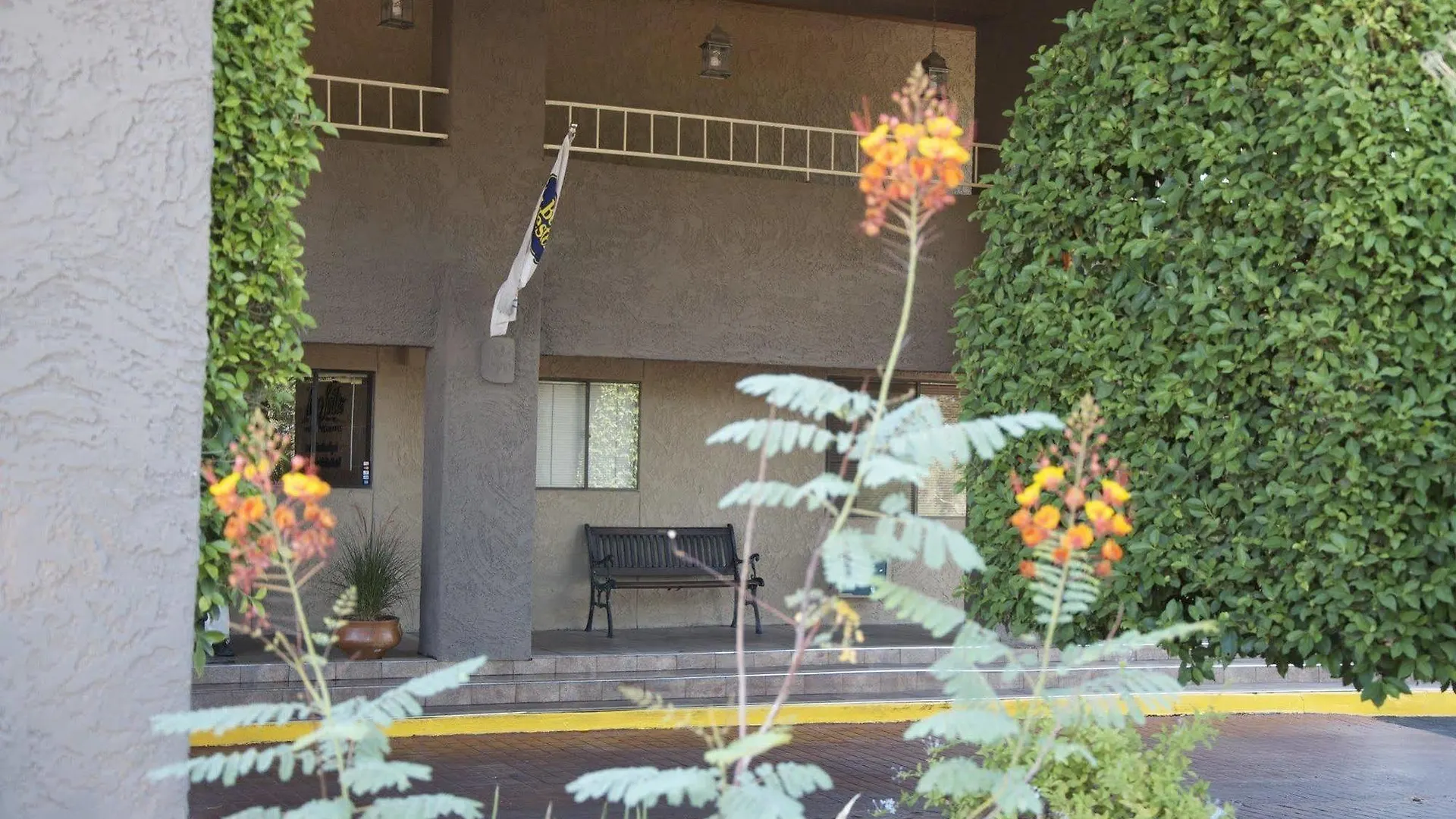 Best Western Innsuites Phoenix Hotel & Suites