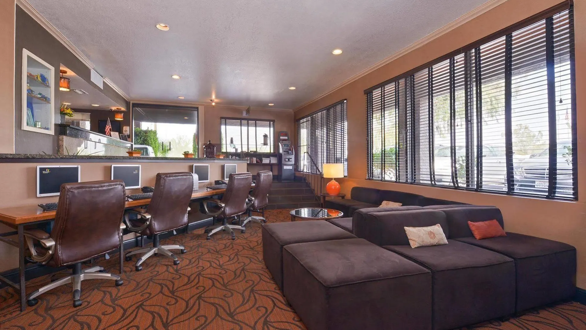 Best Western Innsuites Phoenix Hotel & Suites